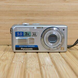 Panasonic Lumix DMC-LS2 5MP Digital Camera, with 3X Optical Zoom